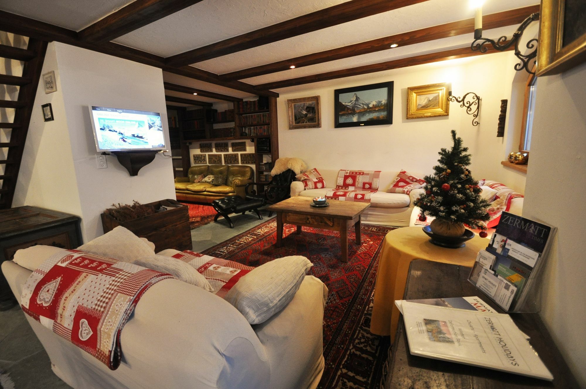 Haus Tiefbach - Apartment Cervino Zermatt Bagian luar foto
